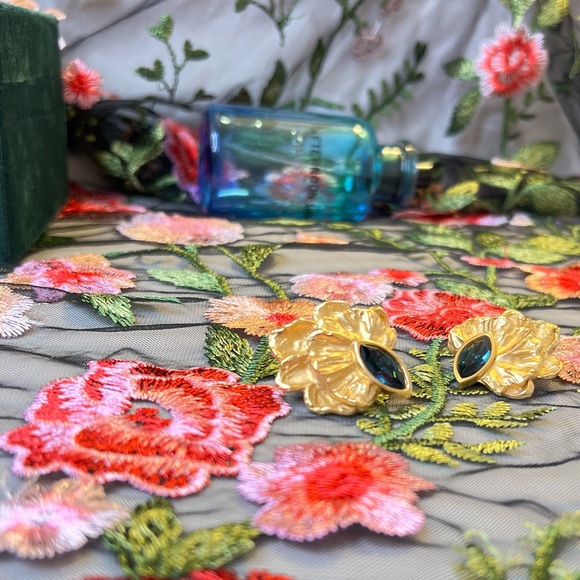 RARE YSL Earrings Clip On Gold Plated Authentic Yves Saint Laurent Jewelry - Picture 4 of 8